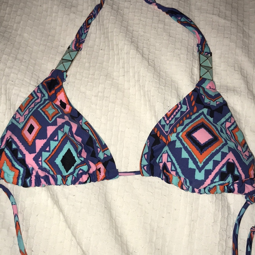 bikini top